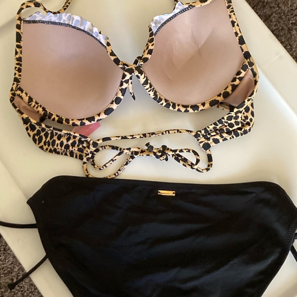 Victoria’s Secret Cheetah Bombshell push up top with black tie side bottom - Picture 3 of 4